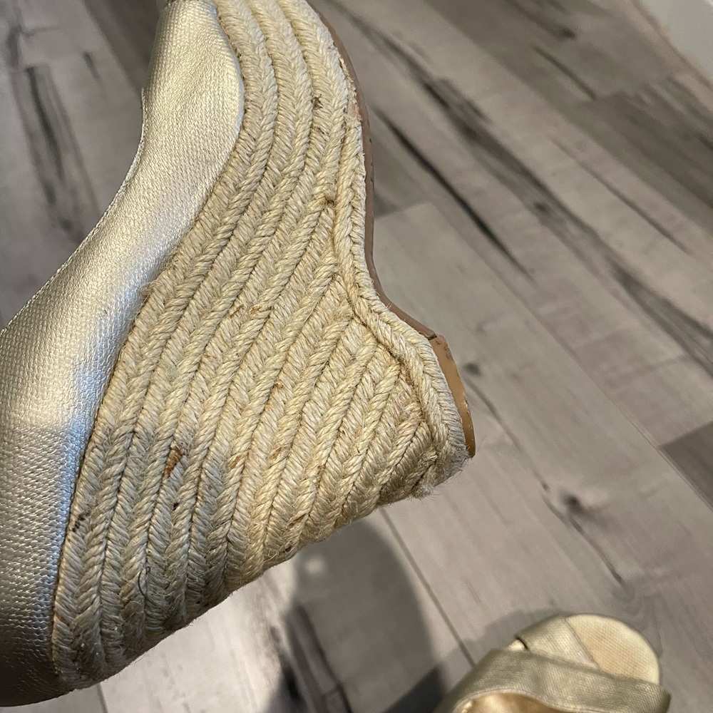 BCBGeneration Wedge - Picture 5 of 9